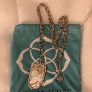Kendra Scott Necklace